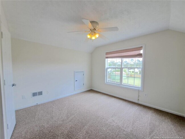 Building Photo - 206 Sandspur Ct