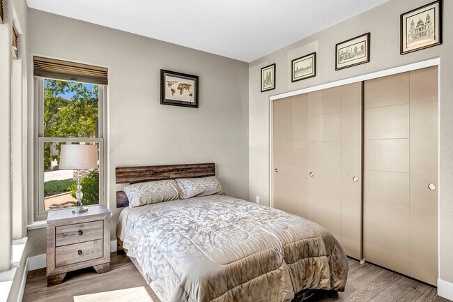 Building Photo - 2722 Mylonite Dr