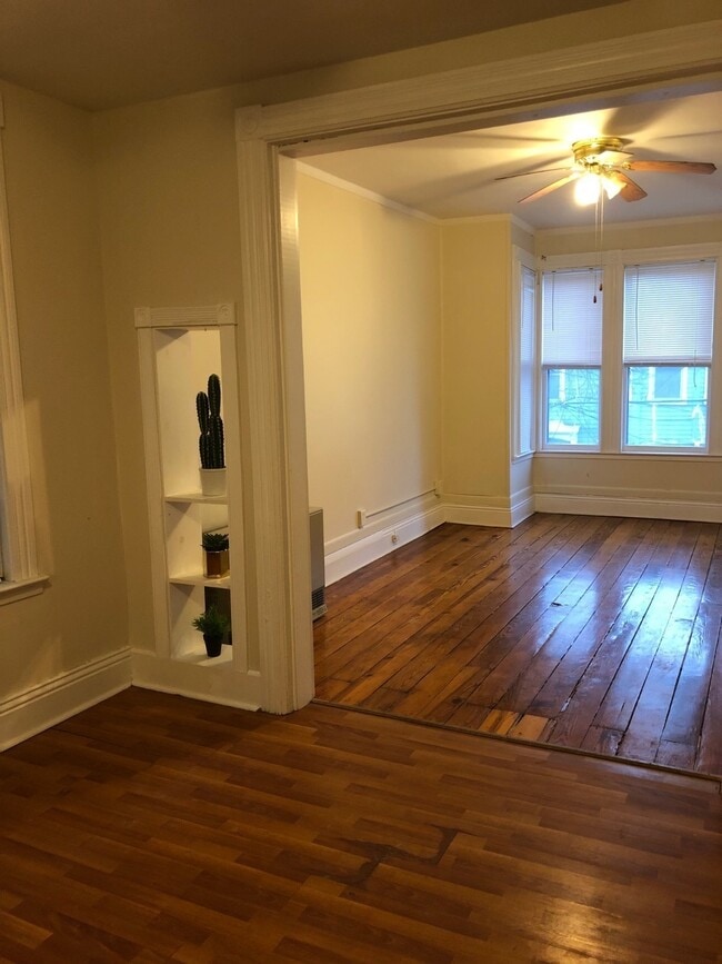 Building Photo - 236 Green St