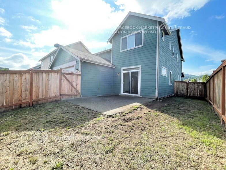 Building Photo - 301 Hawk Ave SW