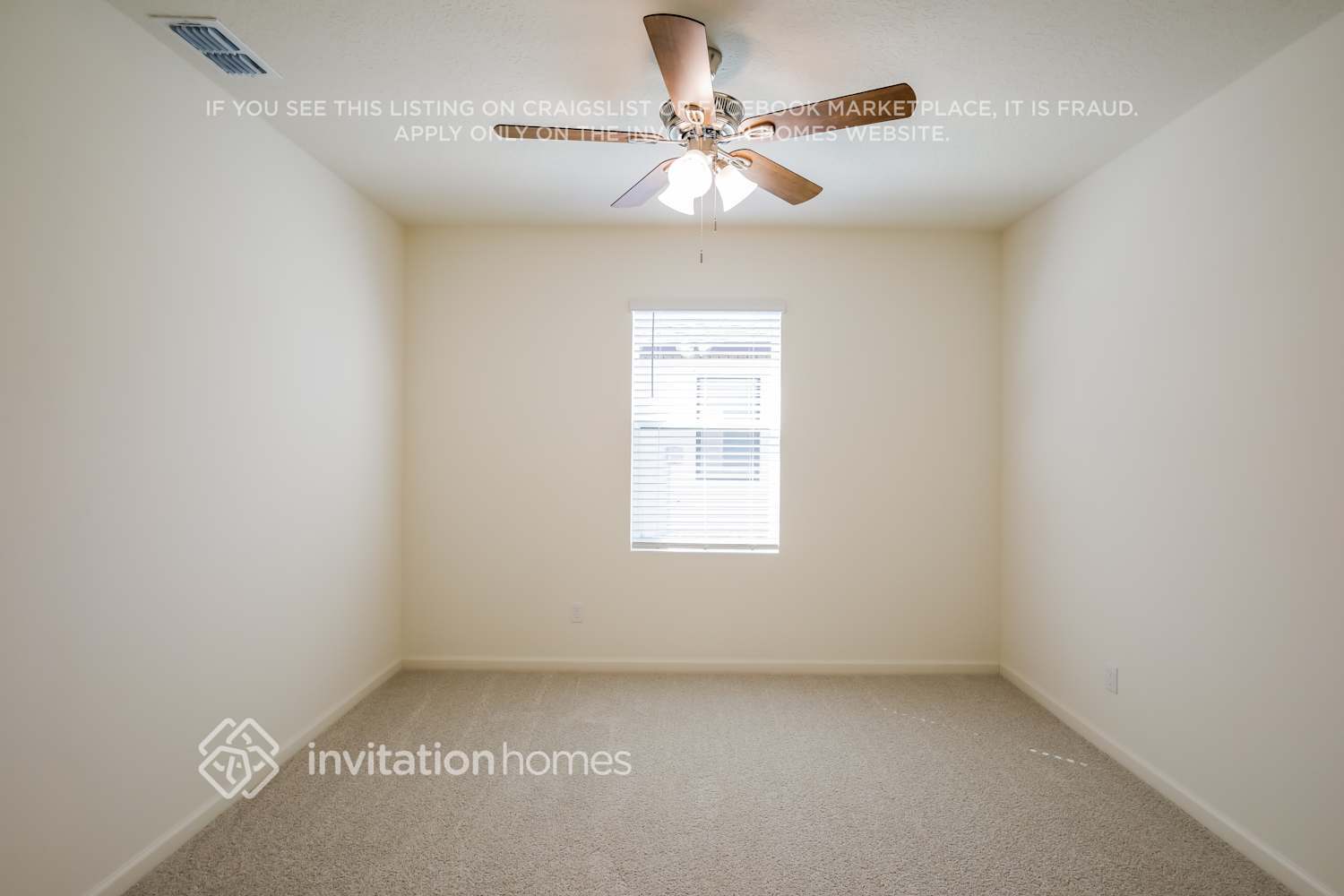 Building Photo - 493 Seaspray Dr