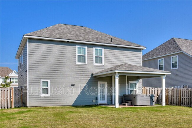 Building Photo - 528 Fermoy Ln