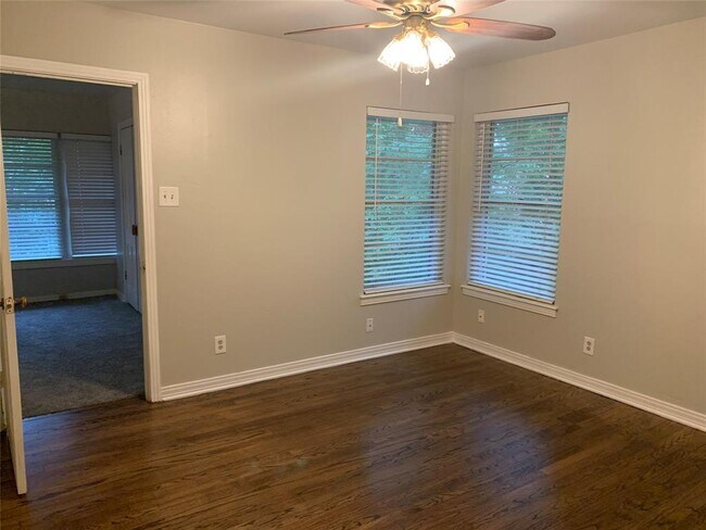 Building Photo - 5330 Glenwick Ln