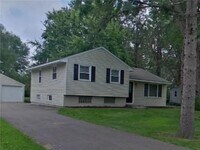 Building Photo - 7755 Eastwood Rd