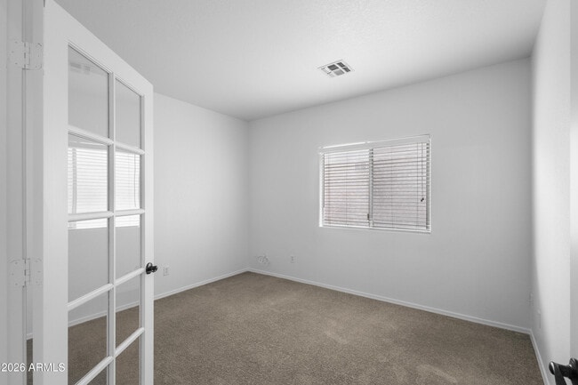 Building Photo - 15623 W Ocotillo Ln