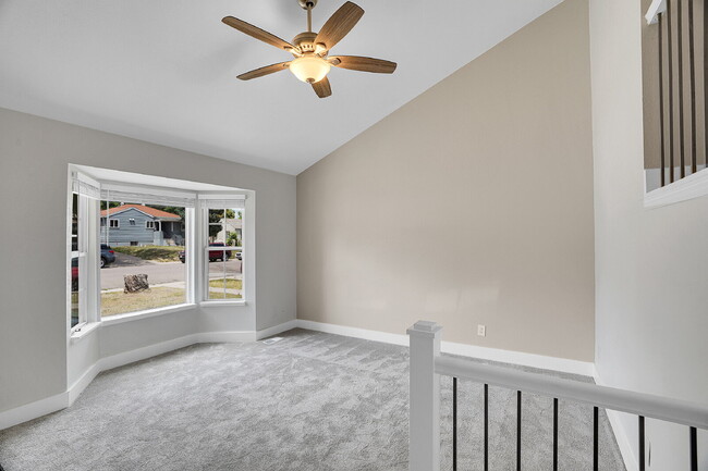Building Photo - $2,465.00, 2 bed, 1.5 bath, located in Denver