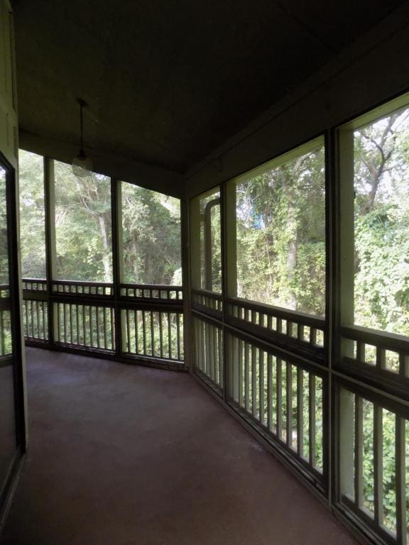 Building Photo - 55 Bay Dr