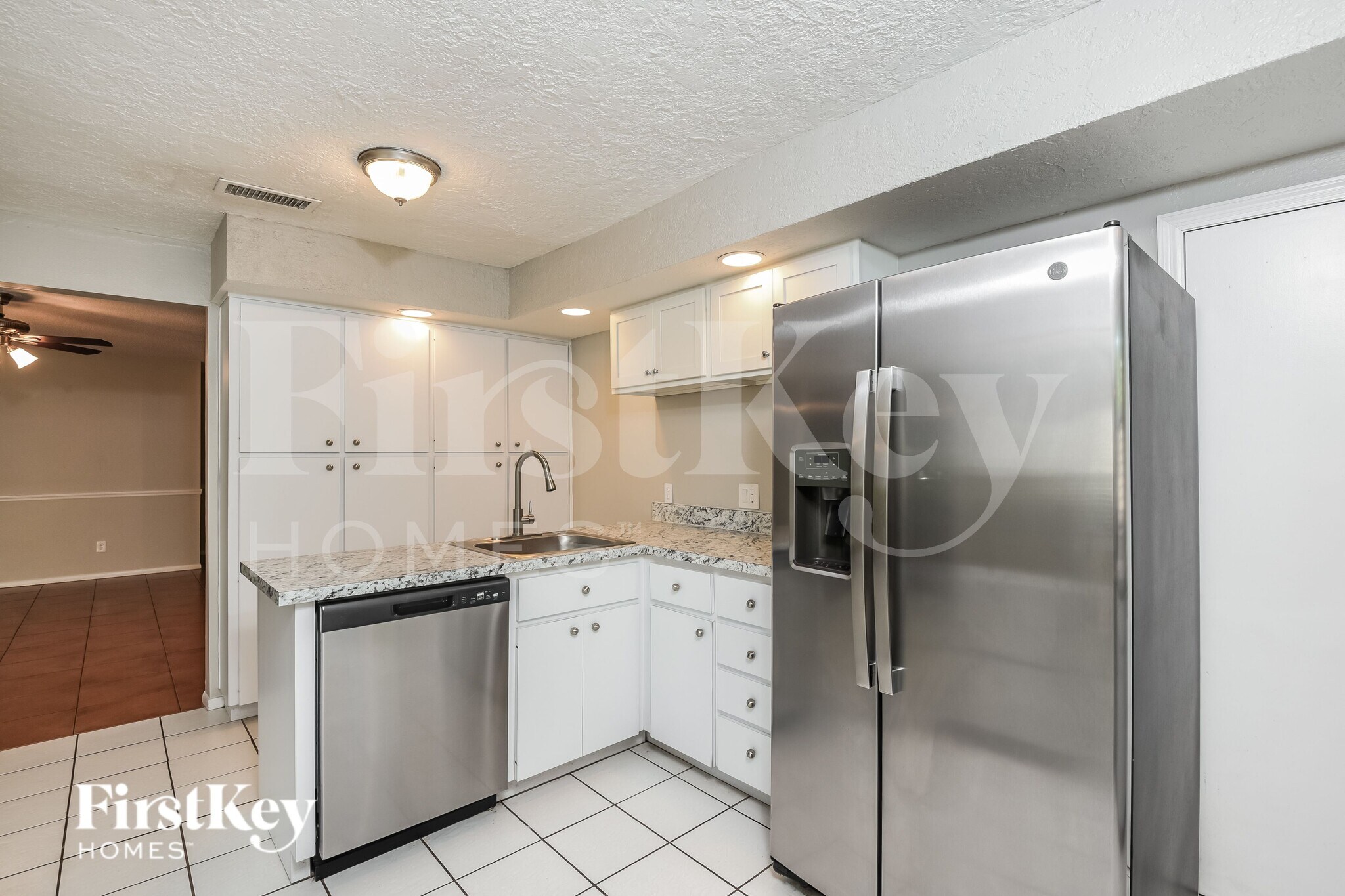 Building Photo - 3105 Barna Ave