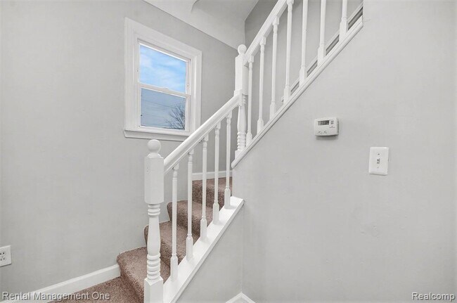 Building Photo - 20801 Elroy Ave