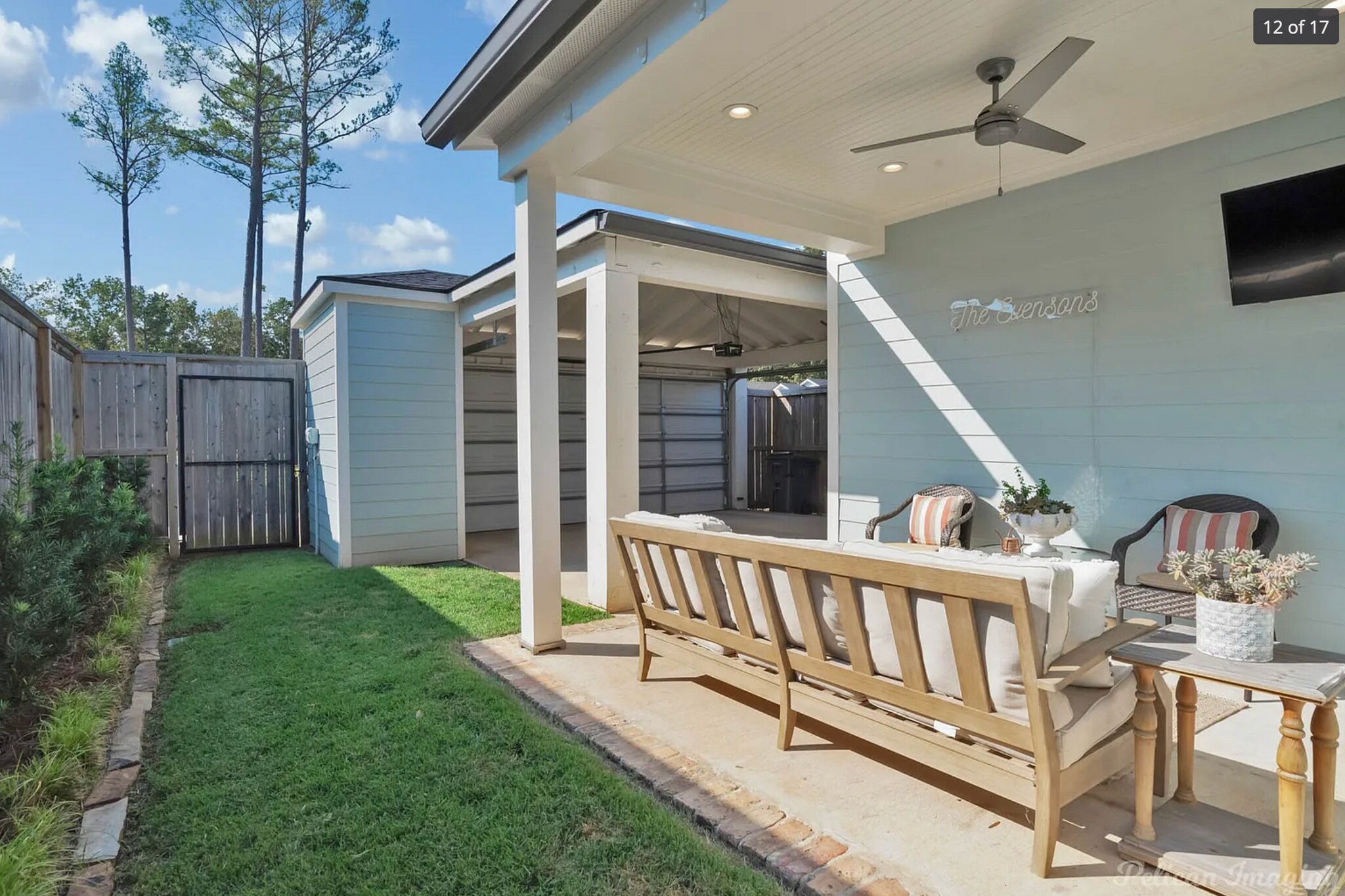 Building Photo - 2061 Woodberry Ave