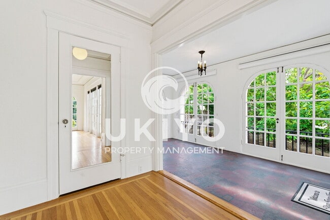 Building Photo - 1801 Marin Ave