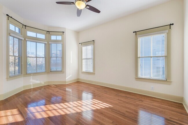 Building Photo - 4685 Dogwood Aly