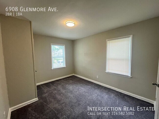 Building Photo - 6908 Glenmore Ave