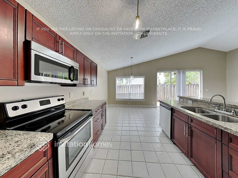 Building Photo - 7735 NW 63rd Way