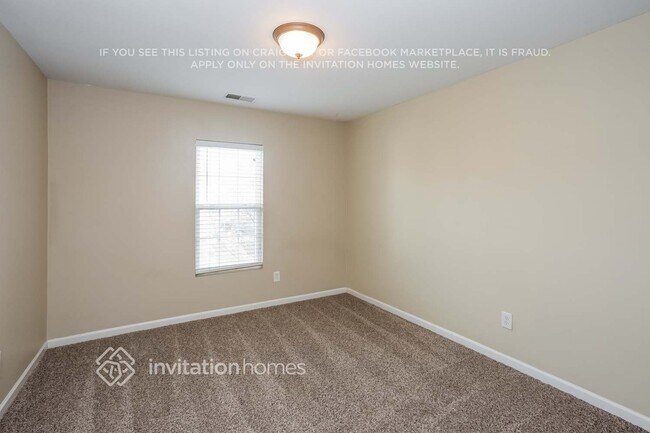 Building Photo - 3000 Moonstone Ln