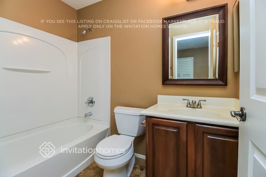 Building Photo - 4165 E Jasper Dr