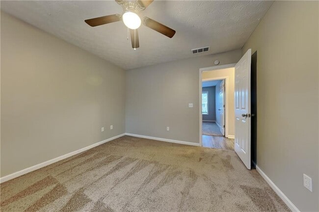 Building Photo - 1210 Webb Farm Ln