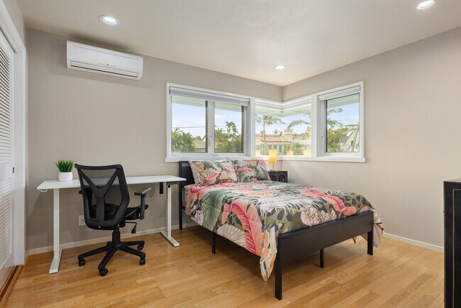 Building Photo - LUXURY RESORT 5/4.5/3+ HOME IN KAHALA, MUS...