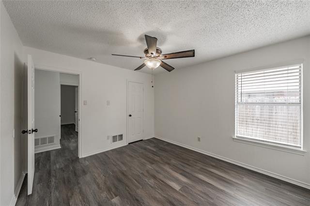 Building Photo - 308 Creekside Dr