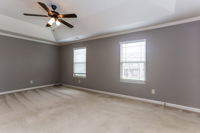 Building Photo - 1048 Regency Dr NW