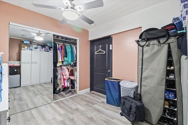 Building Photo - 7551 Polk St