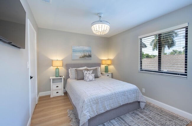 Building Photo - 2478 Bedford Mews Dr
