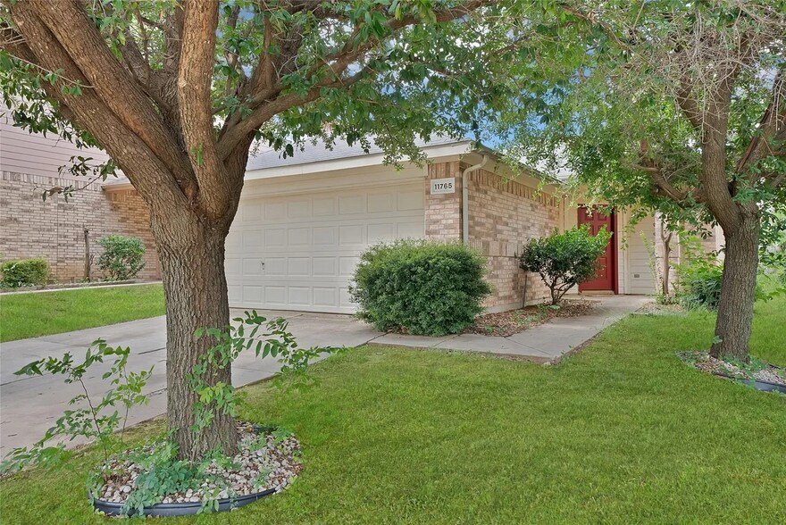 Building Photo - 11765 Bobcat Dr
