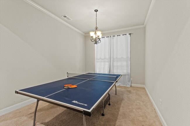 Building Photo - 1525 Avenue A