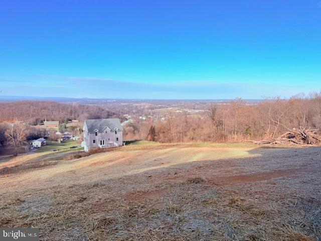 Building Photo - 1370 Elm St