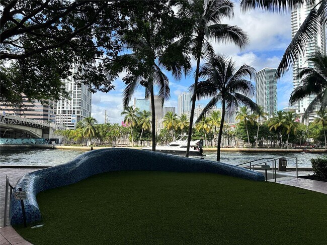 Building Photo - 185 SW 7th St