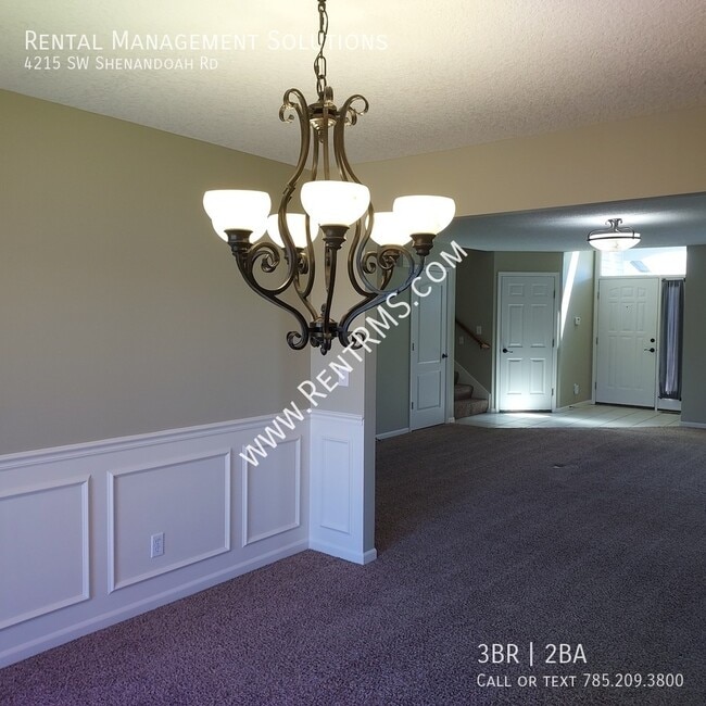 Building Photo - 4215 SW Shenandoah Rd