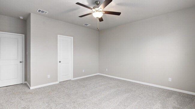 Building Photo - 3007 Stevens Dr