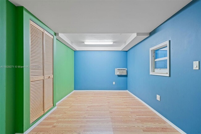 Building Photo - 20530 NW 12th Ct