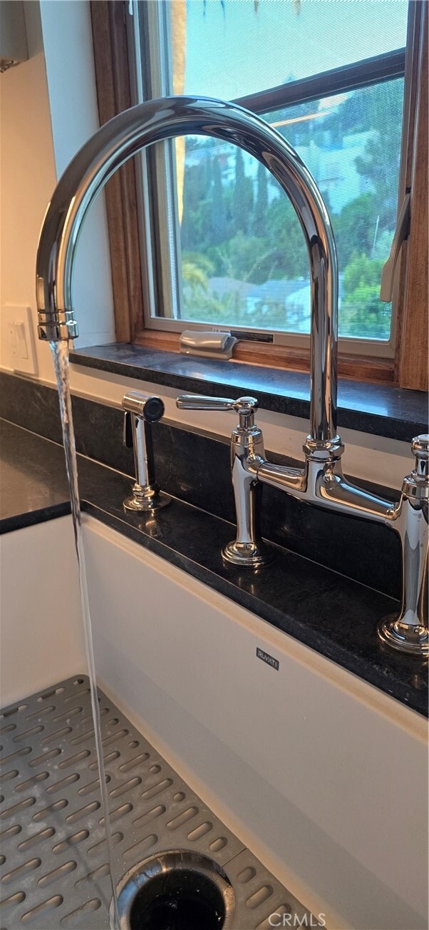 Building Photo - 3815 Tracy St