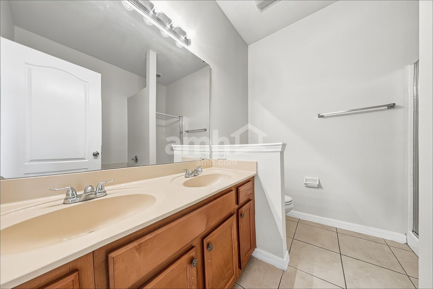 Building Photo - 1659 Canoe Creek Falls Dr