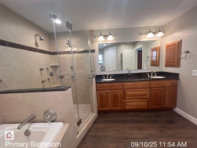 Building Photo - 903 Sugarfield Ct