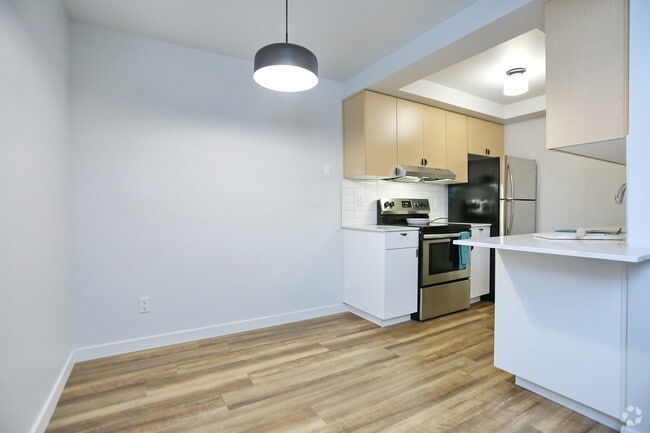 1BR, 1BA - 700 SF - Scout