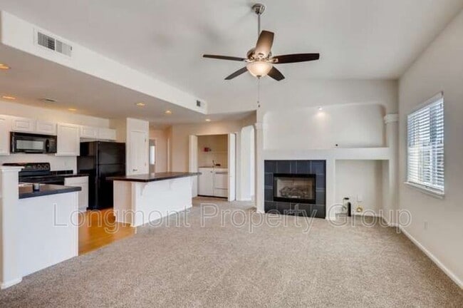 Building Photo - 1012 Sonoma Cir