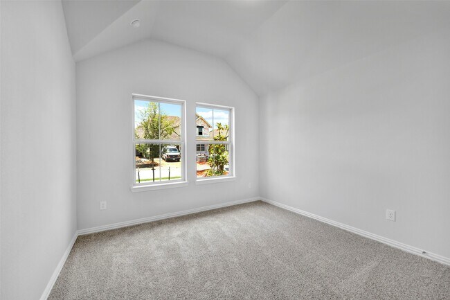 Building Photo - 2207 Villa Flora Ln