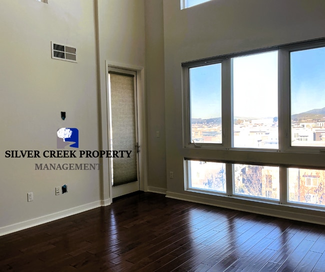 Building Photo - 1 Bedroom Home with Loft - At DUBLIN Side Near BART Station