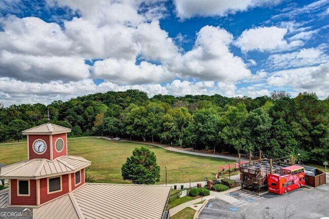 Building Photo - 144 1st Ave NW