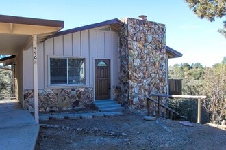 Building Photo - Two Bedroom Prescott Home - HOLD