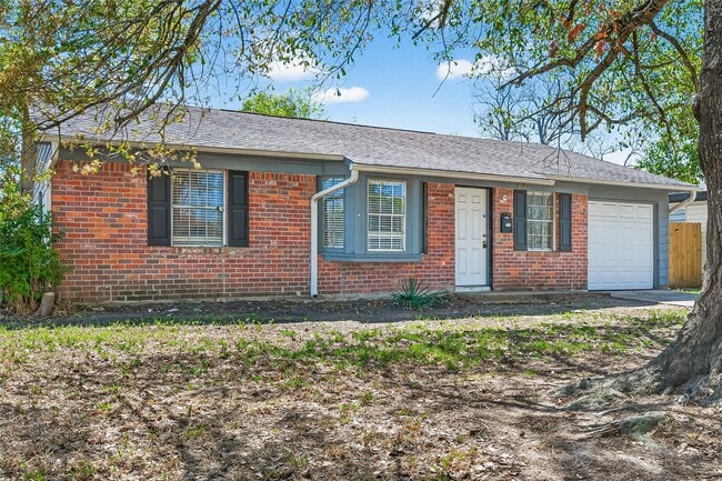 Building Photo - 3927 Prudence Dr