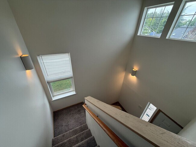 Building Photo - 1838/1840 Valencia St