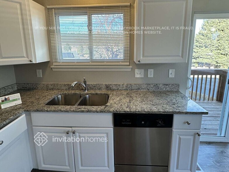 Building Photo - 4101 S Lewiston Cir