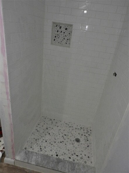 Building Photo - 246 Charter Way