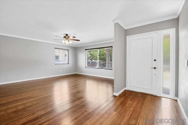 Building Photo - Lovely Family Home w/ Large Backyard & Solar