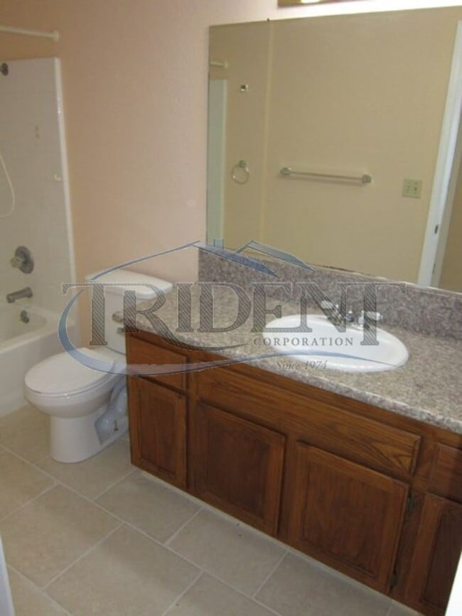 Building Photo - Yuba City home near Happy Park