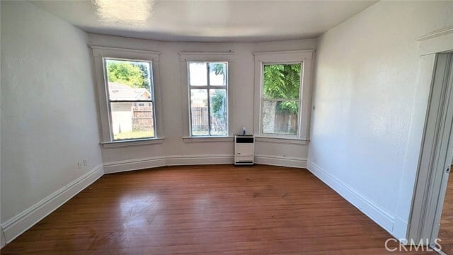 Building Photo - 780 E 9th St