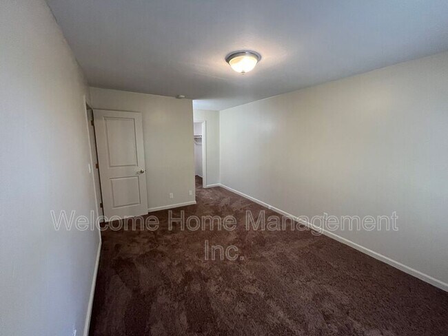 Building Photo - 5460 Concord Blvd